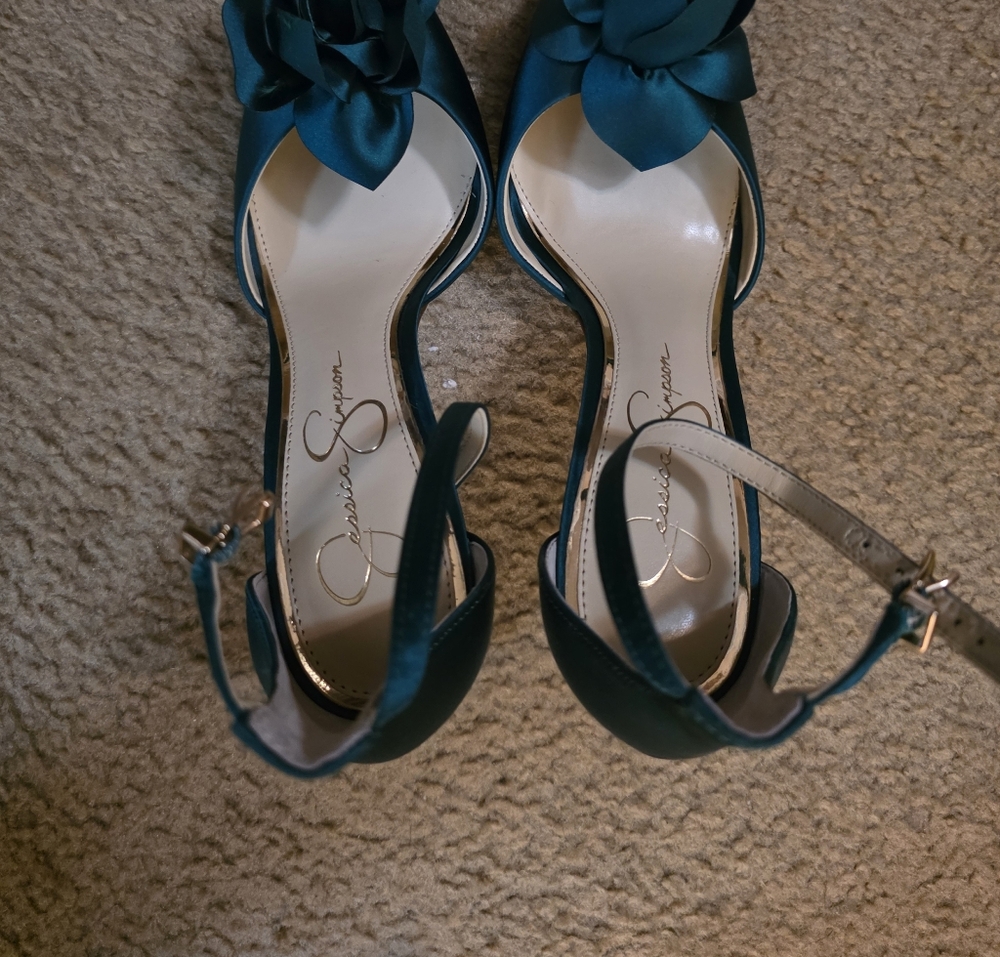 Jessica Simpson Teal Heels with Floral Accent
